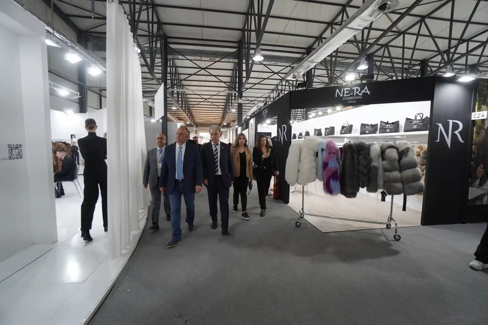 Ολοκληρώθηκε η 51η Διεθνής Έκθεση Γούνας Καστοριάς #10