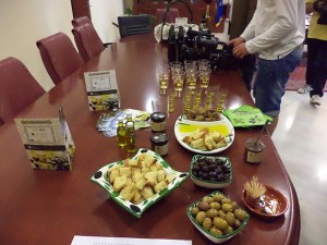 Η απονομή βραβείων στο συνεταιρισμό ελαιοπαραγωγών Ιμέρων σε ειδική εκδήλωση στην Περιφέρεια Δυτικής Μακεδονίας