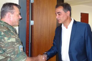 Τον Περιφερειάρχη Δυτικής Μακεδονίας Θεόδωρο Καρυπίδη επισκέφθηκε ο Διοικητής της 1ης Στρατιάς Αντιστράτηγος Ηλίας Λεοντάρης