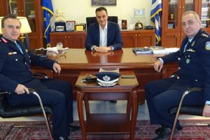 Τον Περιφερειάρχη Δυτικής Μακεδονίας Θεόδωρο Καρυπίδη επισκέφθηκε την Πέμπτη 1 Φεβρουαρίου, ο νέος Γενικός Περιφερειακός Αστυνομικός Διευθυντής Δυτικής Μακεδονίας Υποστράτηγος Αθανάσιος Μαντζούκας