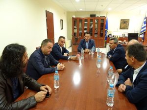 Συνάντηση στην Περιφέρεια, του Υπουργού Εσωτερικών Αλέξη Χαρίτση με τον Περιφερειάρχη Θ. Καρυπίδη 4