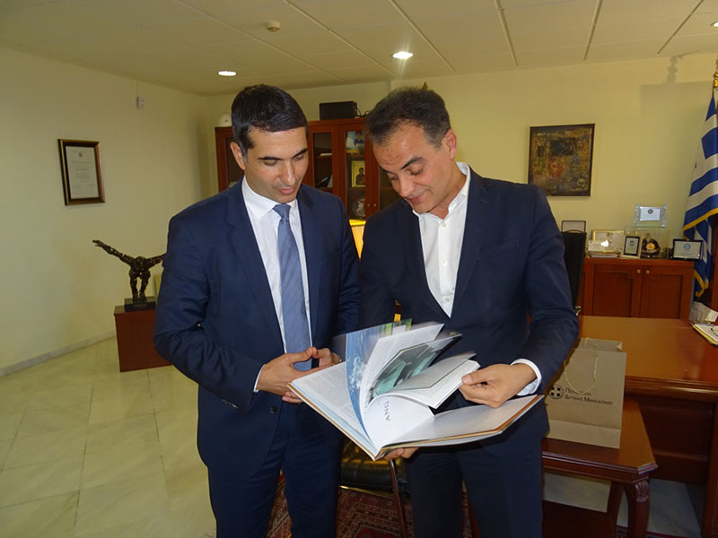 Επίσκεψη του Γενικού Προξένου της Κυπριακής Δημοκρατίας στον Περιφερειάρχη Θ. Καρυπίδη 4