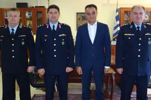 Εθιμοτυπική επίσκεψη του νέου Γενικού Περιφερειακού Αστυνομικού Διευθυντή Δυτικής Μακεδονίας στον Περιφερειάρχη Θ. Καρυπίδη