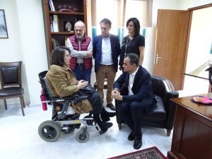Τις καθιερωμένες ευχές για το νέο έτος αντάλλαξε ο Περιφερειάρχης Δυτικής Μακεδονίας Θεόδωρος Καρυπίδης με τους φορείς, τους συλλόγους και τους πολίτες της περιοχής της Εορδαίας, τη Δευτέρα 31 Δεκεμβρίου 2018