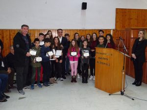 Η Περιφέρεια Δυτικής Μακεδονίας βράβευσε τους διακριθέντες αθλητές και αθλήτριες της Π.Ε. Καστοριάς