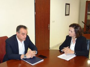 Συνάντηση εργασίας μεταξύ του Περιφερειάρχη Δυτικής Μακεδονίας Θ. Καρυπίδη και με την Υφυπουργό Εσωτερικών Μ. Χρυσοβελώνη για ζητήματα ισότητας των δύο φύλων