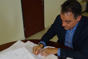 Τον αναδασμό του τμήματος Αγροκτήματος της Ποριάς Ν. Καστοριάς υπέγραψε ο Περιφερειάρχης Δυτικής Μακεδονίας Θ. Καρυπίδης