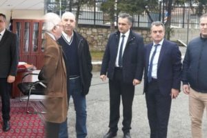 Ενημερωτική συνάντηση με τον Διοικητή της 3ης ΥΠΕ κ. Μπογιατζίδη Παναγιώτη και τους Υποδιοικητές της 3ης ΥΠΕ πραγματοποιήθηκε σήμερα το πρωί, στο γραφείο του Περιφερειάρχη Δυτικής Μακεδονίας κ. Κασαπίδη Γιώργου