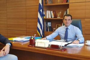 Ο Κασαπίδης συζήτησε θέματα υποδομών του Υπουργείου Αγροτικής Ανάπτυξης και Τροφίμων με τον αρμόδιο Yφυπουργό κ. Σκρέκα