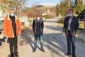 Επίσκεψη του Περιφερειάρχη σε απομακρυσμένες κοινότητες του Βοΐου