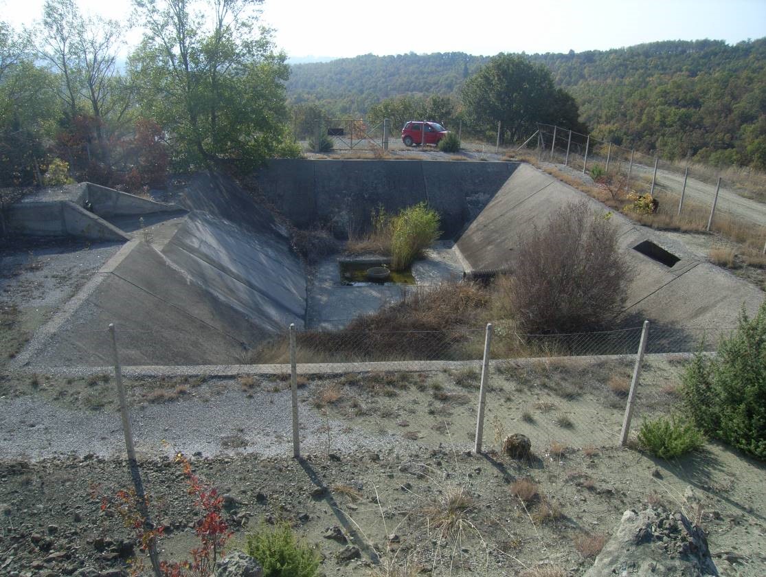 Δεξαμενή ηρεμίας απόληξης κεντρικού καταθλιπτικού αγωγού κεντρικού παρόχθιου αντλιοστασίου (+503,44m)