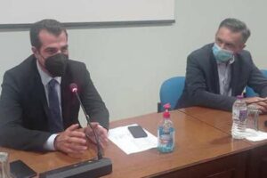 Ευρεία Σύσκεψη για την πορεία της Πανδημίας και την αντιμετώπισή  της στην Περιφέρεια Δυτικής Μακεδονίας, παρουσία του Υπουργού Υγείας Θάνου Πλεύρη 1