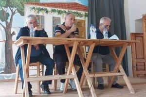 Στην λαϊκή συνέλευση της κοινότητας Καταφυγίου του Δήμου Βελβεντού, συμμετείχε ο Αντιπεριφερειάρχης Διοίκησης και Οικονομικού Μακρυγιάννης Μενέλαος που πραγματοποιήθηκε την Κυριακή 07 Αυγούστου με τη συμμετοχή των πολιτών 2