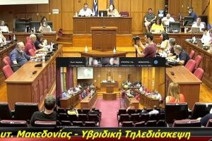 Στο πλευρό του μικρού Παναγιώτη Αναστασιάδη και του Αργύρη Μπαλιάκα, ο Περιφερειάρχης Γιώργος Κασαπίδης και το Περιφερειακό Συμβούλιο Δυτικής Μακεδονίας