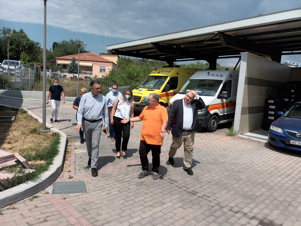 Τον Περιφερειάρχη Δυτικής Μακεδονίας Γιώργο Κασαπίδη επισκέφθηκε ο  Αντιπρόεδρος του ΕΚΑΒ Παναγιώτης  Κουτσουμπέλης 4