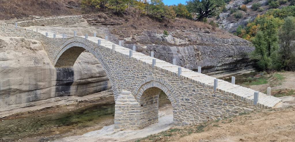 Ολοκληρώθηκαν οι εργασίες αποκατάστασης του πετρογέφυρου Σβόλιανης Αγίας Σωτήρας του Δήμου Βοΐου από την Π.Ε. Κοζάνης 5
