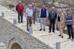 Ολοκληρώθηκαν οι εργασίες αποκατάστασης του πετρογέφυρου Σβόλιανης Αγίας Σωτήρας του Δήμου Βοΐου από την Π.Ε. Κοζάνης 6b