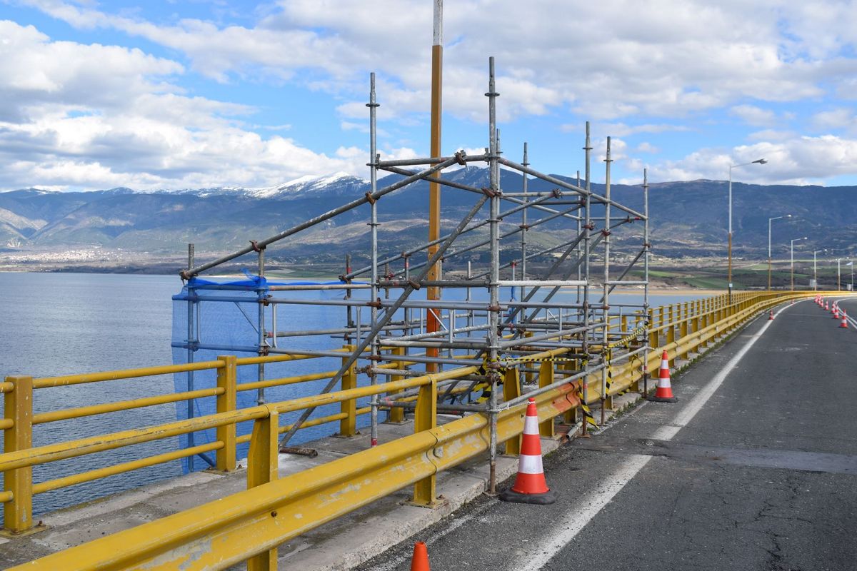 Επιθεώρηση εργασιών επισκευής της σοβαρής ρωγμής της Υψηλής Γέφυρας Σερβίων -2-