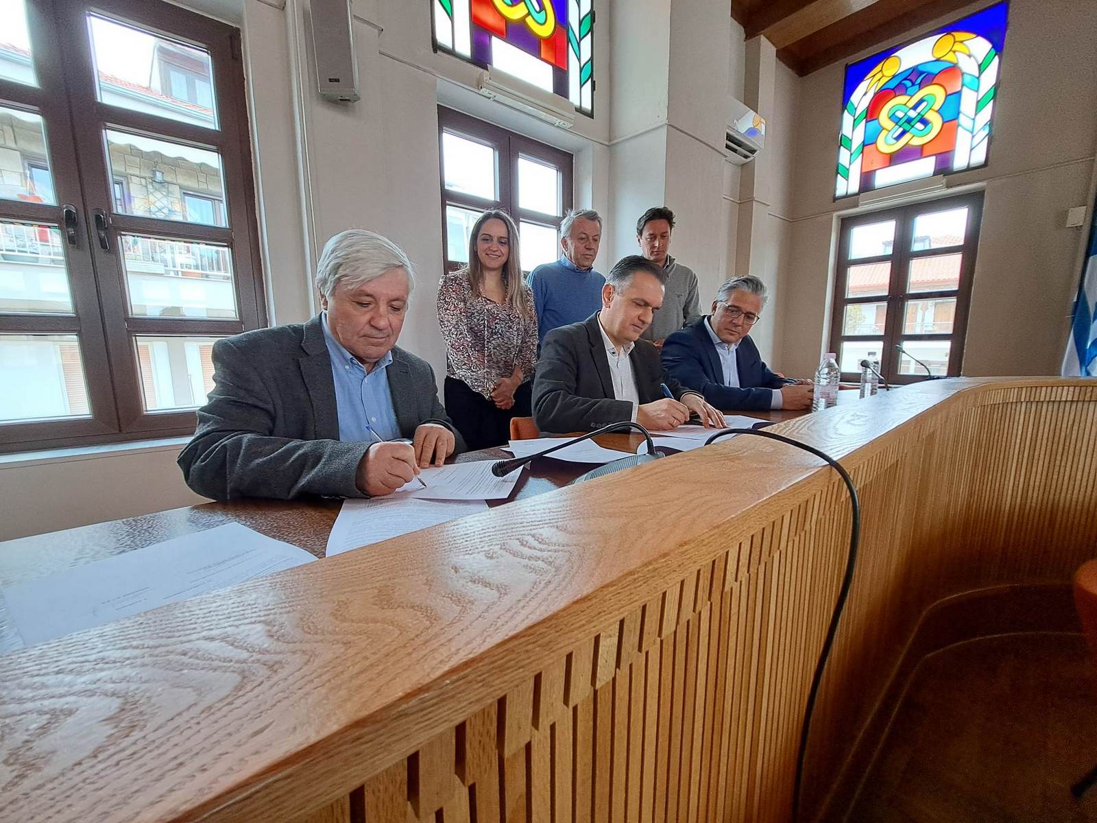 Υπογράφηκε η σύμβαση για την οδοποιία σε επιχειρήσεις του πρωτογενή τομέα του Δήμου Βοΐου προϋπολογισμού 5.110.000 € -4-