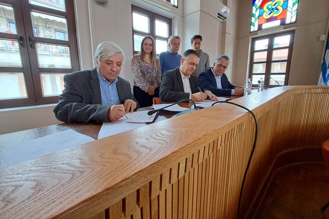 Υπογράφηκε η σύμβαση για την οδοποιία σε επιχειρήσεις του πρωτογενή τομέα του Δήμου Βοΐου προϋπολογισμού 5.110.000 € -4b-