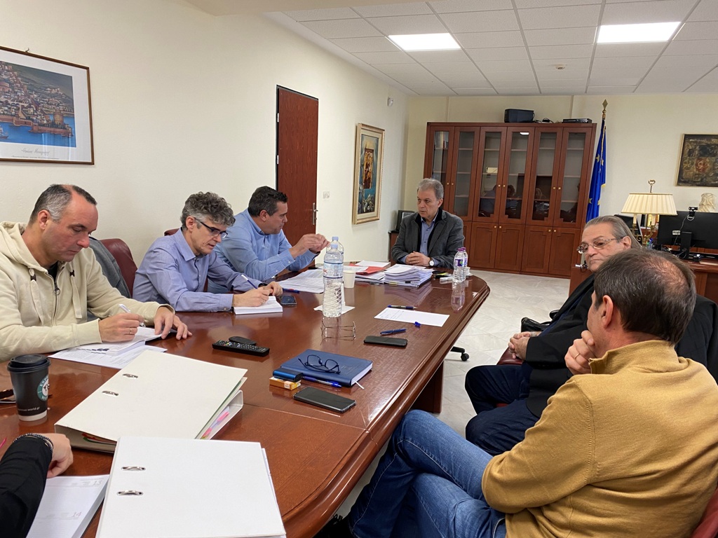 Τηλεθερμάνσεις και Γέφυρα Σερβίων στο επίκεντρο συναντήσεων του Περιφερειάρχη Γιώργου Αμανατίδη