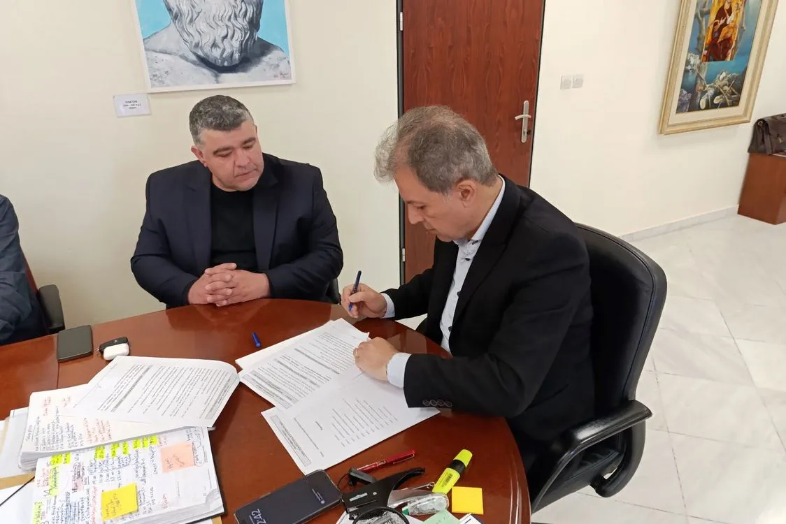 Υπογραφή Σύμβασης για τη συντήρηση του πολιτιστικού κέντρου Ευξείνου Λέσχης Κοζάνης