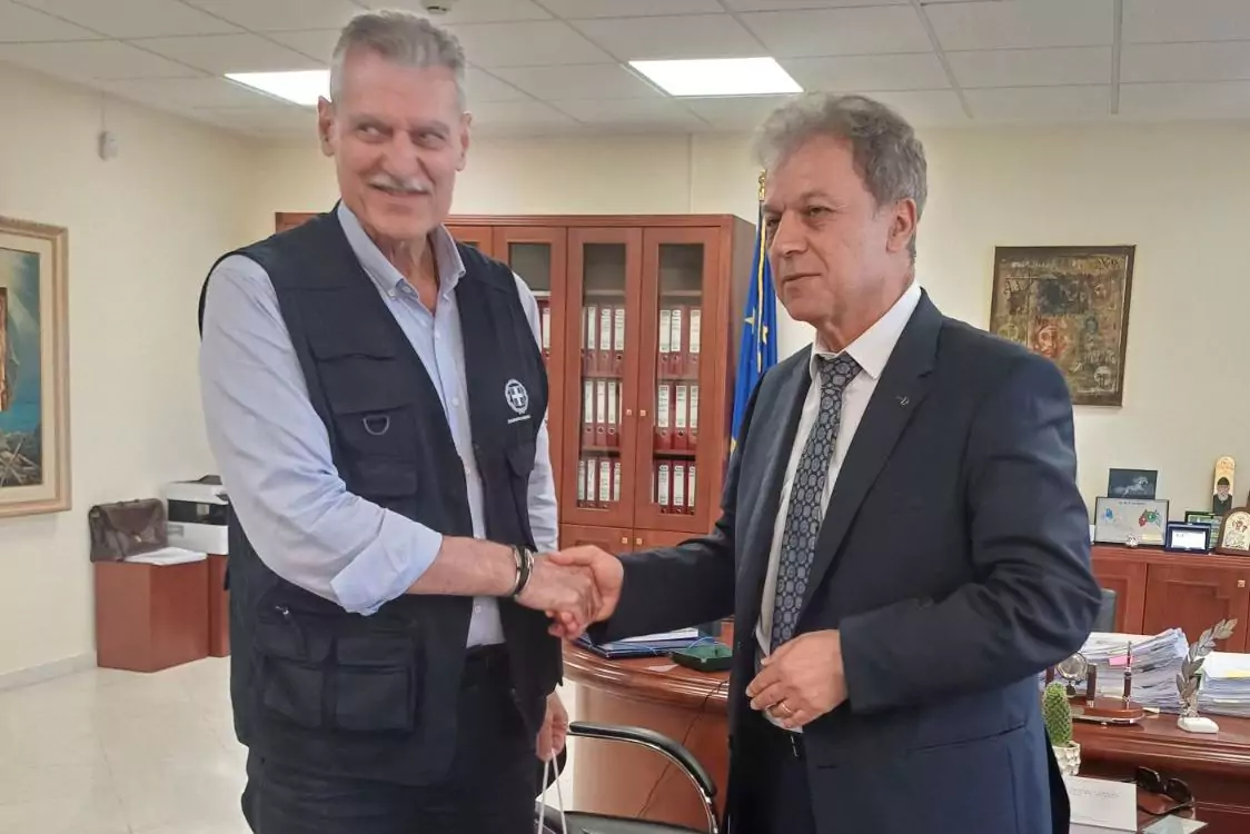 Ο Περιφερειάρχης Δυτικής Μακεδονίας με τον υφυπουργό Κλιματικής Κρίσης και Πολιτικής Προστασίας Ευάγγελο Τουρνά για τον συντονισμό και την ενημέρωση των φορέων ενόψει της αντιπυρικής περιόδου