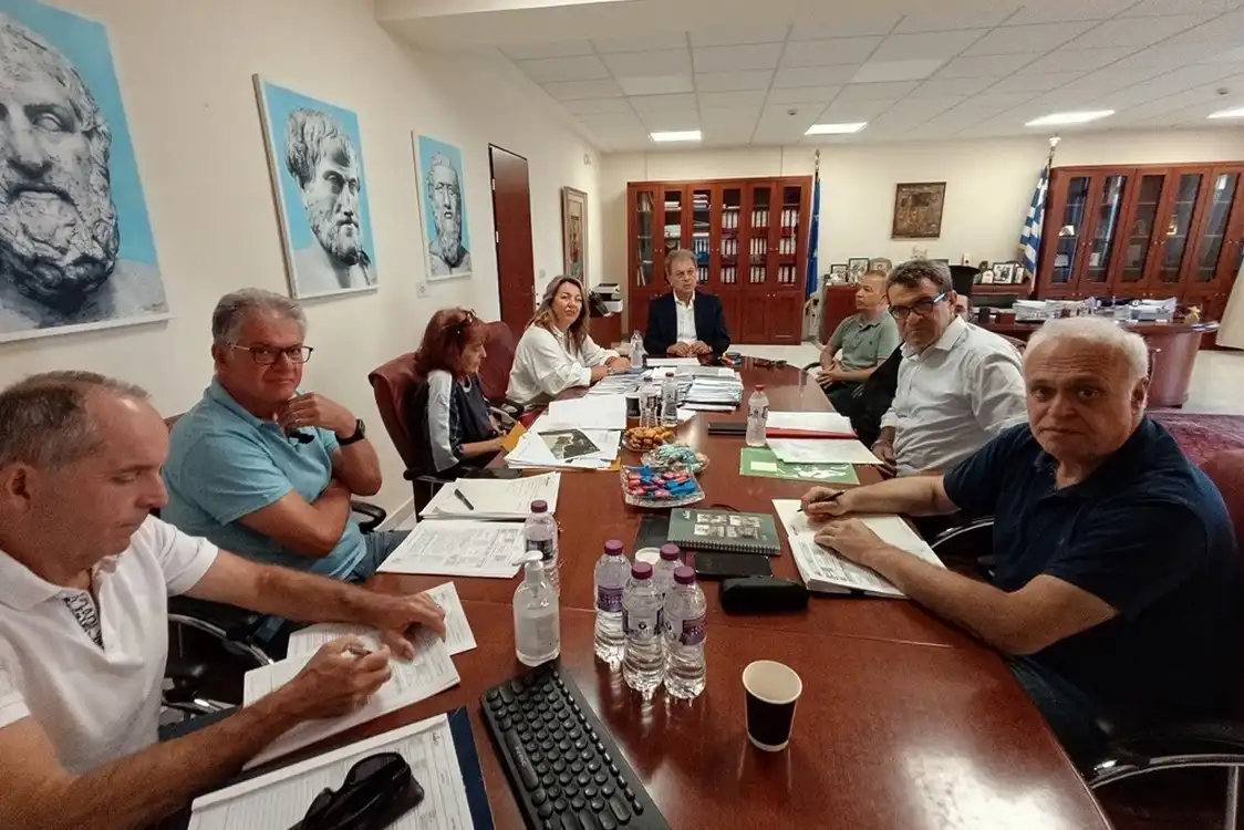 Σύσκεψη για τη Σχολή Αστυφυλάκων