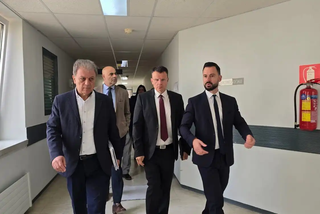 Στο «Μποδοσάκειo» Νοσοκομείο ο Περιφερειάρχης Γιώργος Αμανατίδης και ο Διοικητής της 3ης ΥΠΕ Δημήτρης Τσαλικάκης