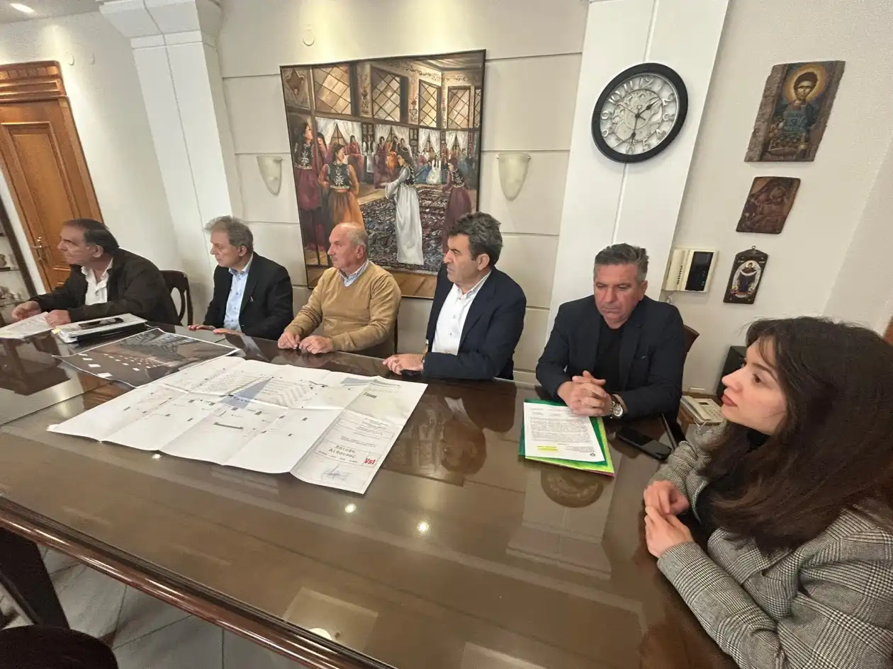 Υπογραφή Σύμβασης για την Αίθουσα πολλαπλών χρήσεων της Π.Ε. Καστοριάς, προϋπ. 1.200.000 €