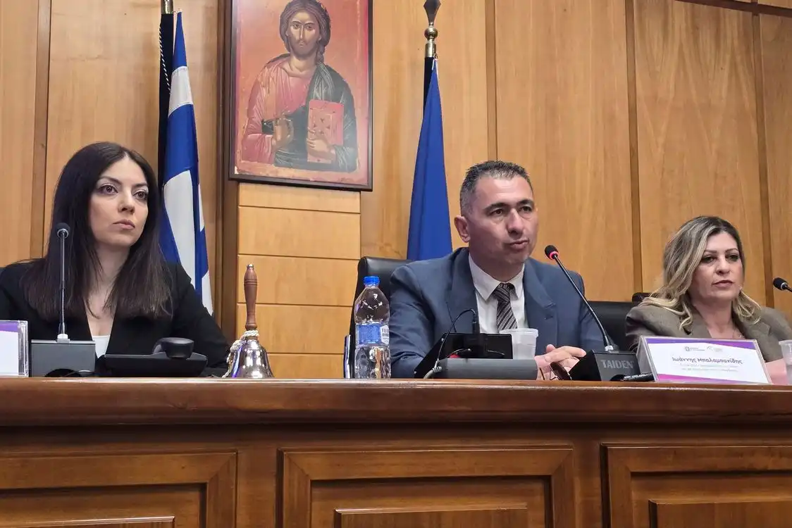 Η εκδήλωση για τον θεσμό του Συμπαραστάτη Πολίτη/Δημότη και της Επιχείρησης