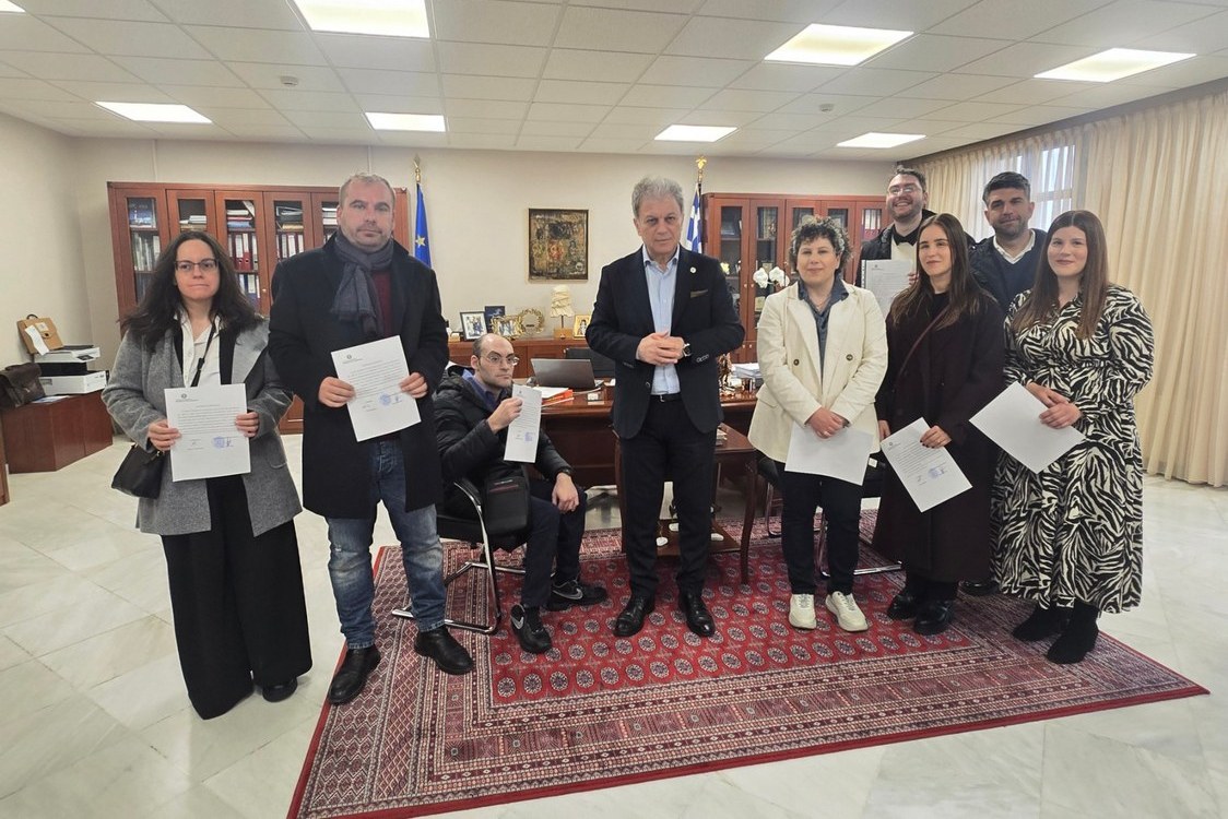 Ορκωμοσία επτά νέων υπαλλήλων (Αρχική)