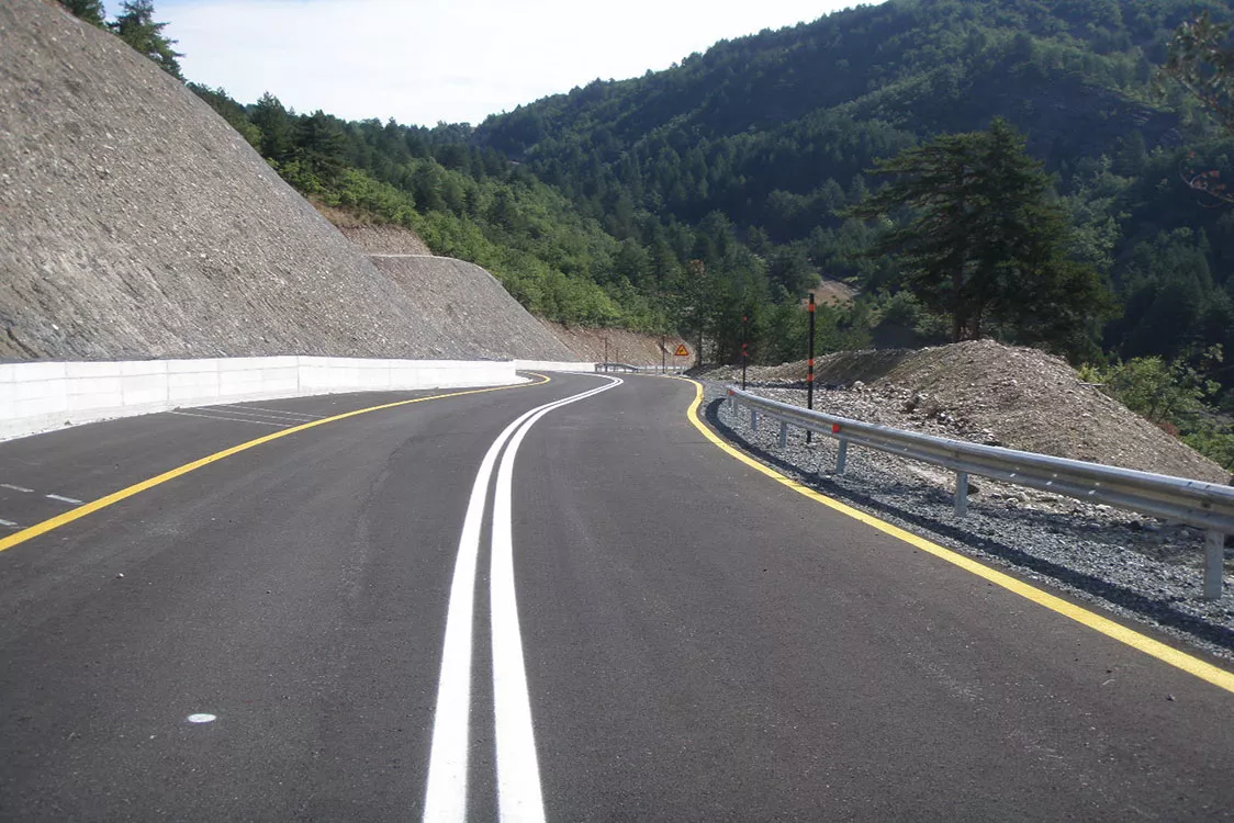 Προκήρυξη Διαγωνισμού για την ανάδειξη αναδόχου του έργου «Ασφαλτόστρωση Οδού Περιβόλι-Αβδέλλα»