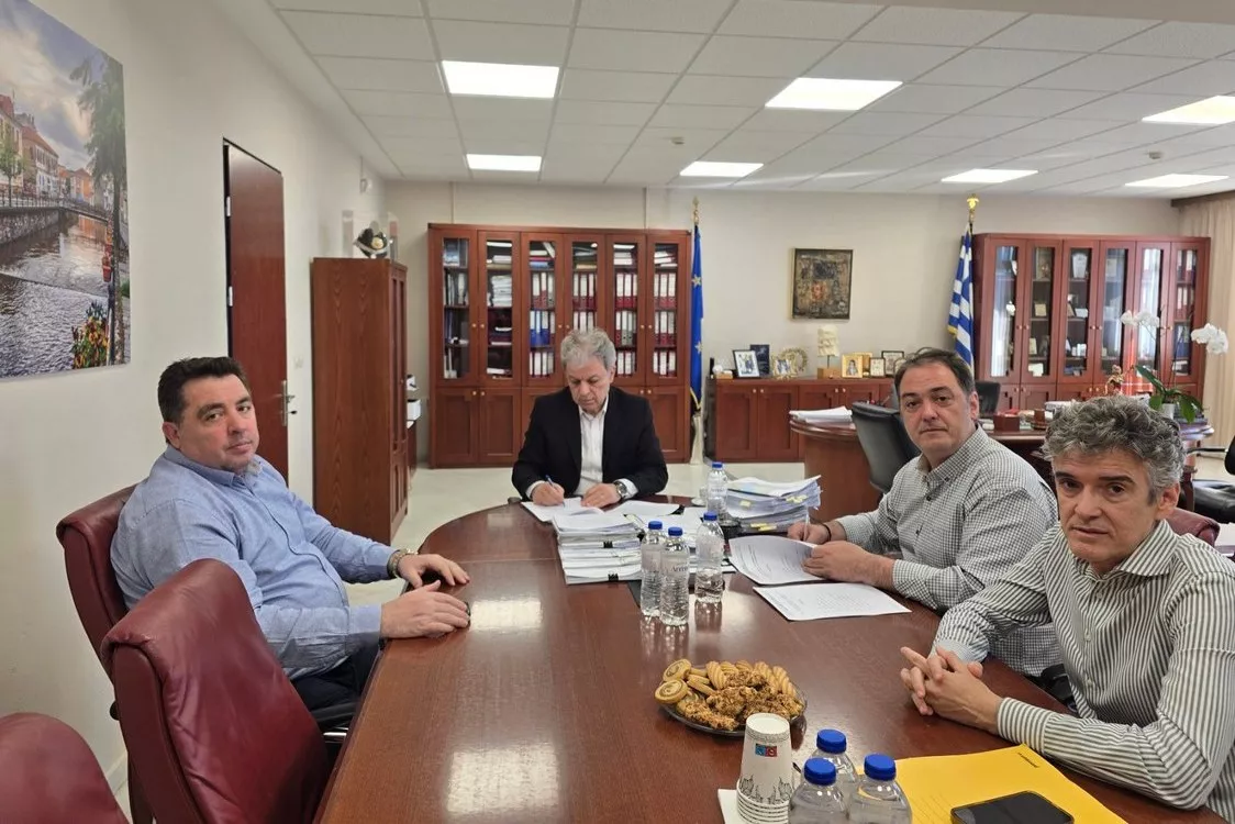 Υπογραφή Προγραμματικής Σύμβασης για την Αξιοποίηση του Αντλιοστασίου της Γεώτρησης στο Γήπεδο Ποδοσφαίρου Λευκόβρυσης