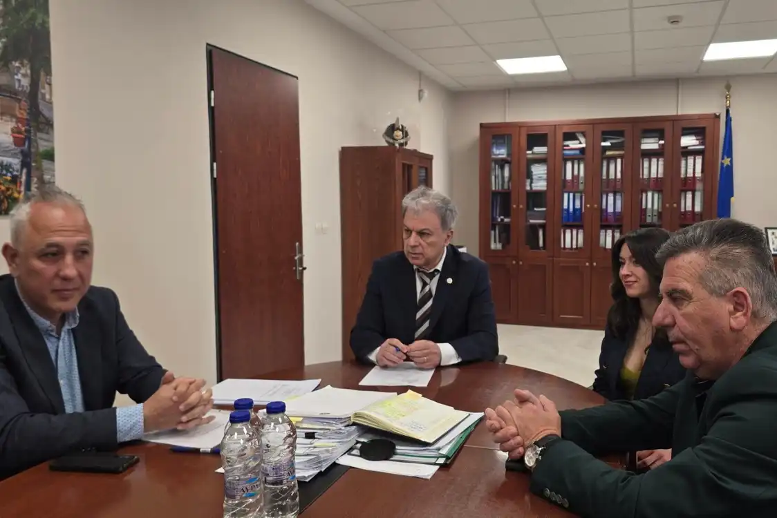 Υπεγράφη η Προγραμματική Σύμβαση για την «Επιδημιολογική μελέτη του ιού Canine Distemper Virus σε εκτροφές μινκ και ανάπτυξη πρωτοκόλλου πρόληψης και διαχείρισης»