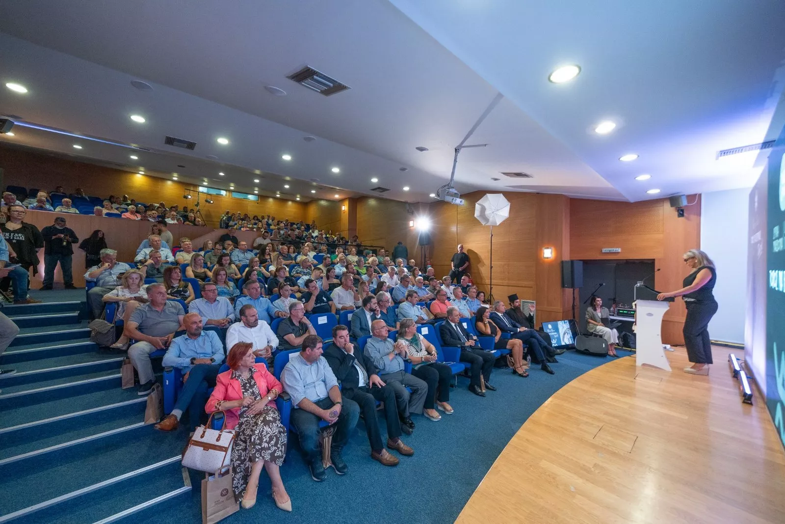 Παρουσιάστηκε το ολοκληρωμένο τουριστικό προϊόν της Δυτικής Μακεδονίας (ΖΕΠ, Αίθουσα Κωνσταντίνος Καραμανλής 2)