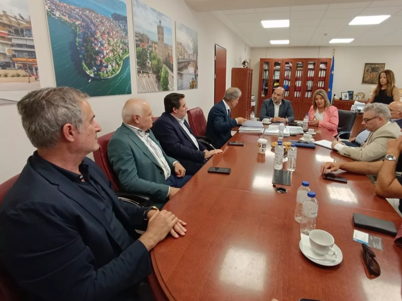 Συνάντηση του Περιφερειάρχη με τον Υφυπουργό Εθνικής Οικονομίας & Οικονομικών #5
