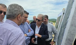 Ο Περιφερειάρχης Δυτικής Μακεδονίας, ο Υπουργός Υποδομών  Μεταφορών και ο Υφυπουργός ΥΜΕ στον Ε65