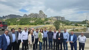 Ο Περιφερειάρχης Δυτικής Μακεδονίας, ο Υπουργός Υποδομών  Μεταφορών και ο Υφυπουργός ΥΜΕ στον Ε65