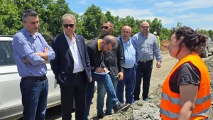 Ο Περιφερειάρχης Δυτικής Μακεδονίας, ο Υπουργός Υποδομών  Μεταφορών και ο Υφυπουργός ΥΜΕ στον Ε65