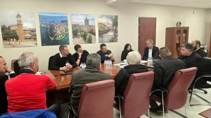 Συνάντηση του Περιφερειάρχη με τις Ενώσεις Ποδοσφαιρικών Σωματείων (ΕΠΣ)