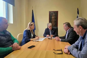 Συνάντηση Περιφερειάρχη Δυτικής Μακεδονίας και Διοικήτριας Νοσοκομείου Γρεβενών