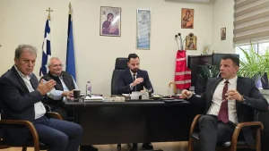 Στο «Μποδοσάκειo» Νοσοκομείο ο Περιφερειάρχης Γιώργος Αμανατίδης και ο Διοικητής της 3ης ΥΠΕ Δημήτρης Τσαλικάκης