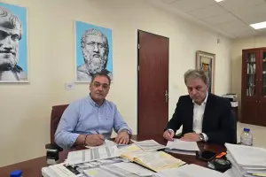 Υπογραφή Προγραμματικής Σύμβασης μεταξύ της Περιφέρειας Δυτικής Μακεδονίας και του Δήμου Κοζάνης για τη Διαμόρφωση Πάρκου Αγίας Παρασκευής