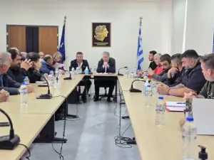 Συνάντηση του Περιφερειάρχη με αγρότες και εκπροσώπους του ΕΛΓΑ