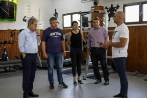 Παράδοση νέου κωπηλατικού σκάφους στον Ναυτικό Όμιλο Μαυροχωρίου, παρουσία Περιφερειάρχη Γ. Αμανατίδη