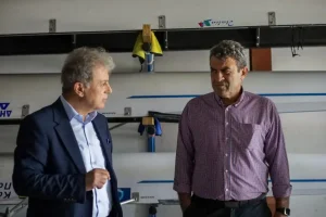 Παράδοση νέου κωπηλατικού σκάφους στον Ναυτικό Όμιλο Μαυροχωρίου, παρουσία Περιφερειάρχη Γ. Αμανατίδη