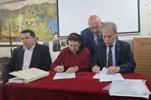 Υπογραφή Προγραμματικών Συμβάσεων με την Υπουργό Πολιτισμού Λίνα Μενδώνη για τον Άγιο Νικόλαο Κοζάνης και το Γεφύρι του Πασά στα Γρεβενά