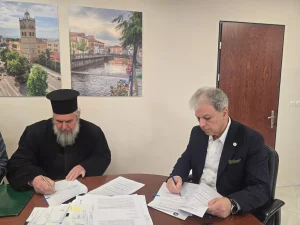 Υπογραφή προγραμματικών συμβάσεων για τον Ιερό Ναό Αγίας Τριάδας Νεαπόλεως και τον Ιερό Ναό Αγίου Νικολάου Στέρνας Βοϊου (Αρχική)